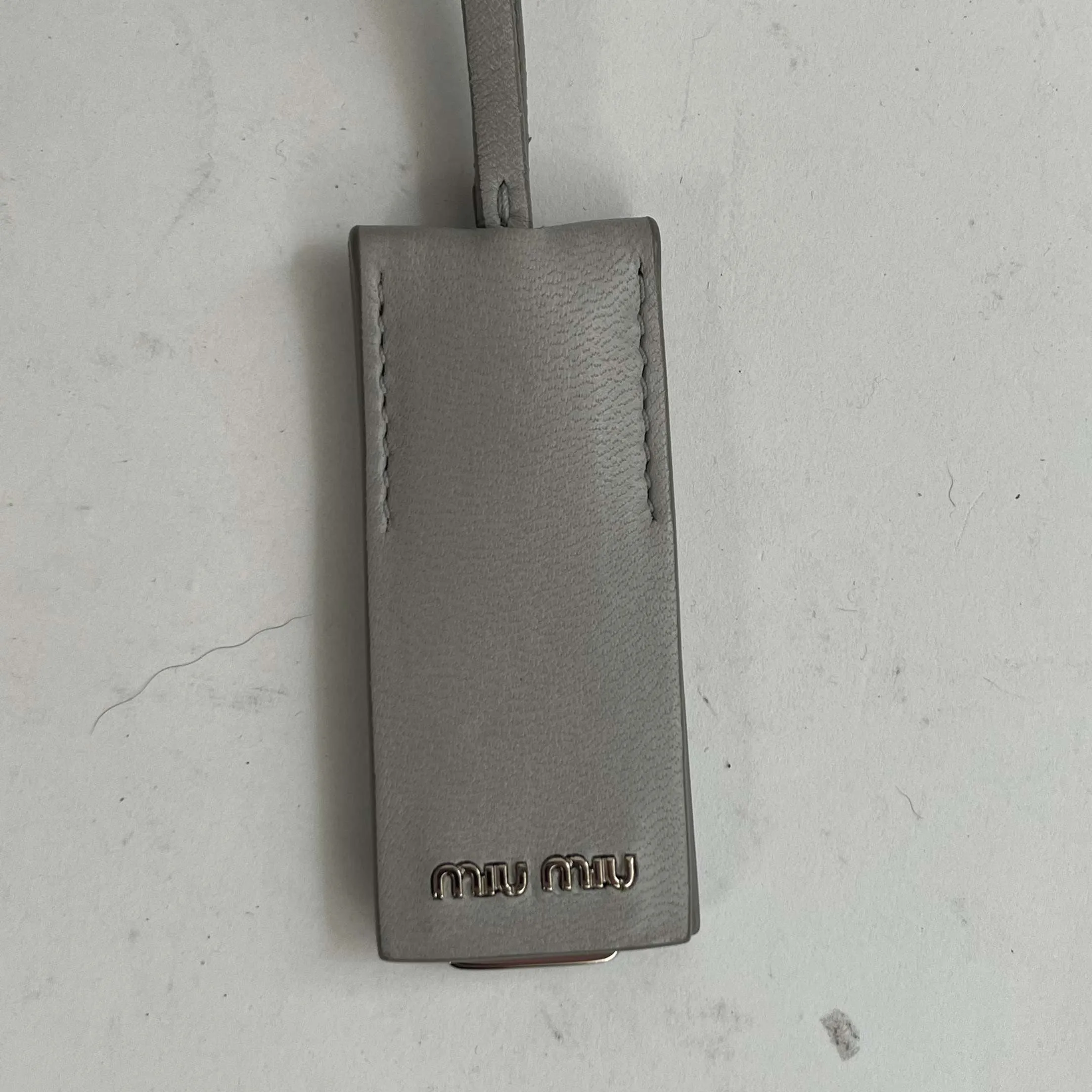 Miu Miu Pearl Grey Matelasse Chain Handle Shoulderbag